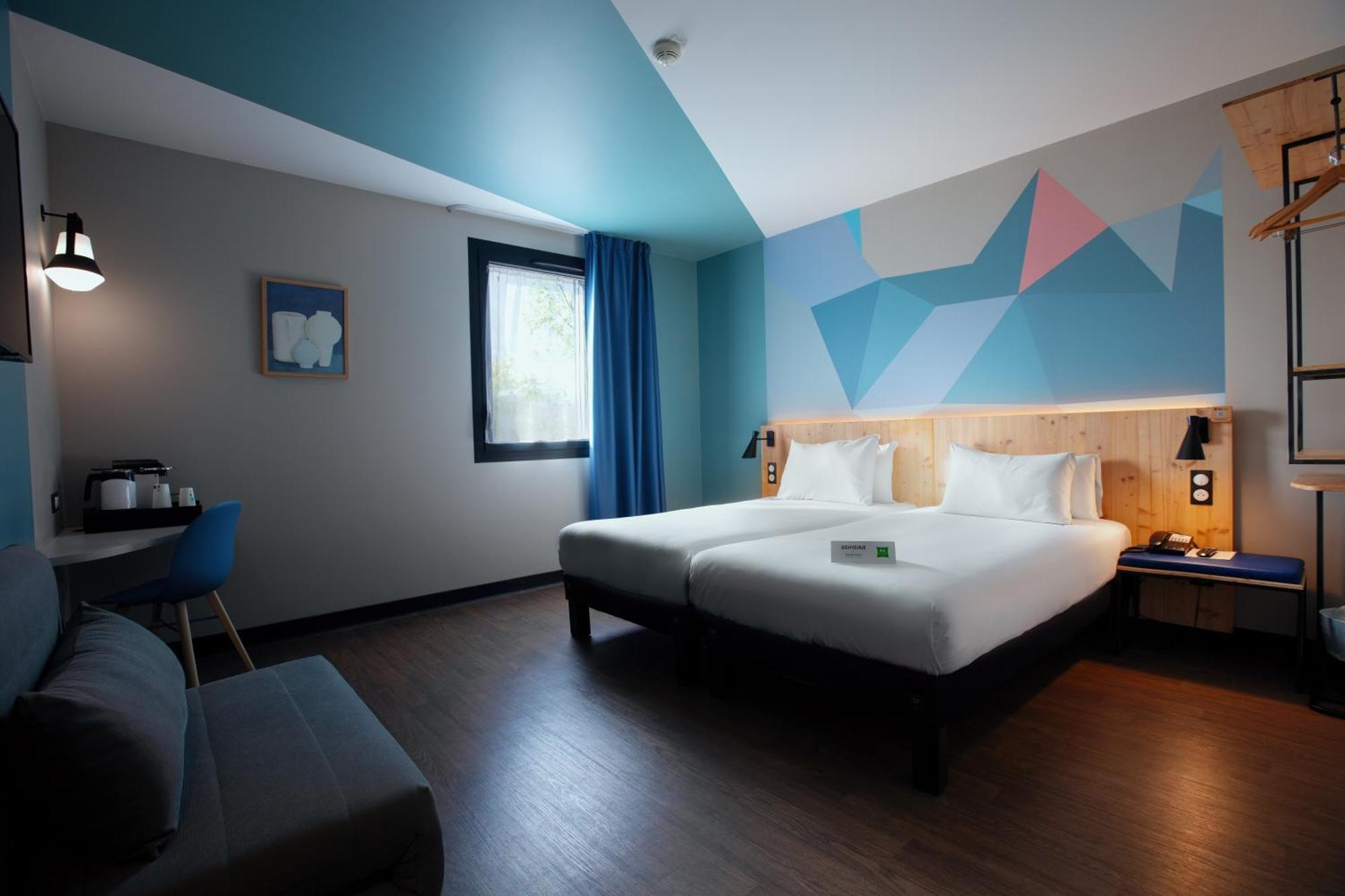 Hotel Ibis Styles Evry Lisses Esterno foto